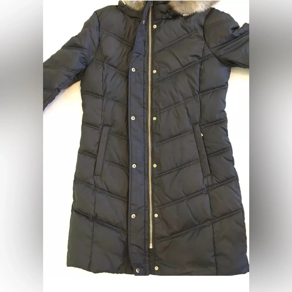 Michael Kors Missy 3/4 Down Faux Fur Hooded Quilted Jacket - Picture 6 of 12